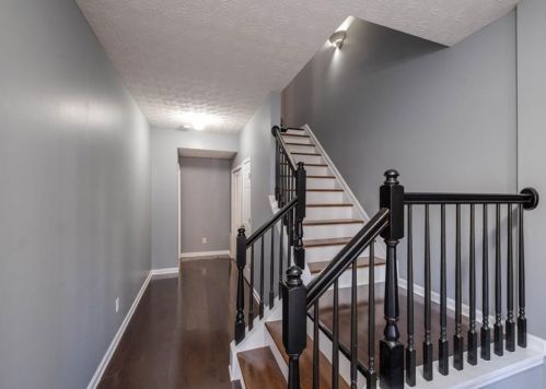 768 Celeste Ln, Atlanta, GA 30331-8606