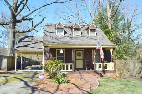 3219 Peachtree St, Lithia Springs, GA 30122-1429
