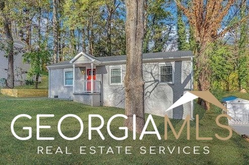 300 Banberry Dr, Atlanta GA  30315-8404 exterior