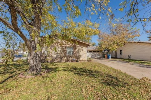 616 Bissonet Ln, Austin, TX 78752-1342