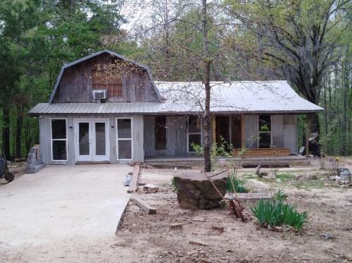 231 Abernathy Rd, Flora, MS 39071-9789