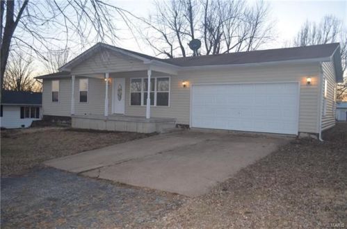 933 Ridge Dr, Gerald, MO 63037-2341