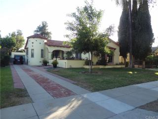 4530 Sunnyside Dr, Riverside CA  92506-2317 exterior