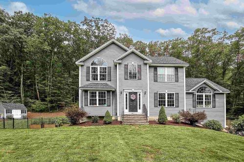 751 Back Mountain Rd, Goffstown, NH 03045-2107
