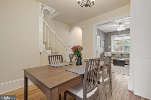 232 Walnut St, Lancaster PA  17602-2342 exterior