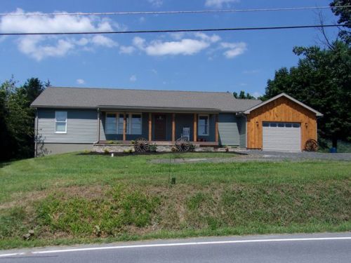 2320 Enola Rd, Carlisle, PA 17013-8693