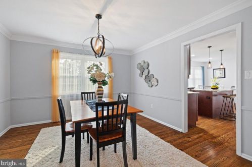 1 Fieldston Rd, Princeton NJ  08540-6453 exterior