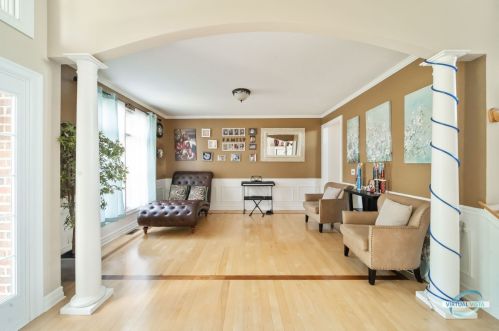 2247 Luther Lowell Ln, Sycamore IL  60178-8751 exterior