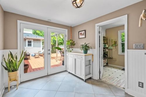 1627 Beacon Hill Blvd, Atlanta GA  30329-2517 exterior