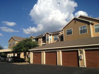 7707 Interstate 35, Austin TX  78744-5500 exterior