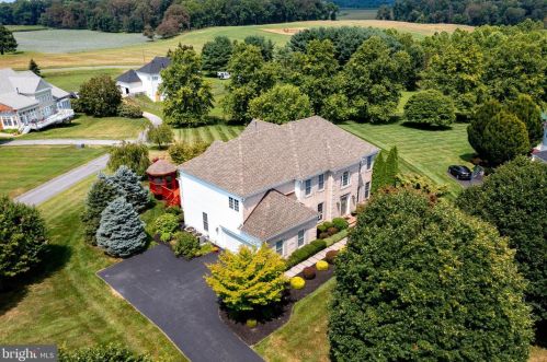 15233 Bucks Run Dr, Woodbine, MD 21797-7703