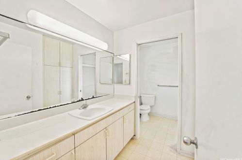 248 Elelupe Rd, Honolulu HI  96821-2209 exterior