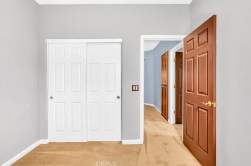 2994 La Vina Cir, Los Banos CA  93635-9497 exterior