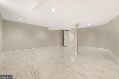 9522 Crosby Rd, Silver Spring MD 20910-1539 exterior