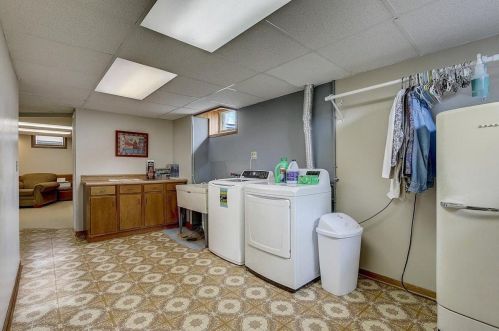 1729 5th St, Saint Paul MN  55112-6547 exterior