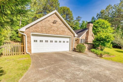 247 Rockwood Ct, Marietta, GA 30068-4075