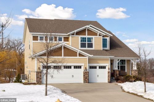 4655 Yellowstone Ln, Minneapolis, MN 55446-3764