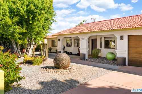 2040 Volturno Rd, Palm Springs, CA 92262-3869
