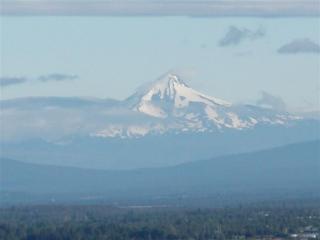 3347 Starview Dr, Bend, OR 97701-1146