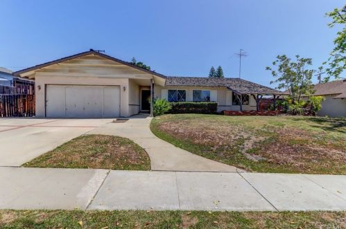 2466 Cambridge Ave, Fullerton, CA 92835-3140