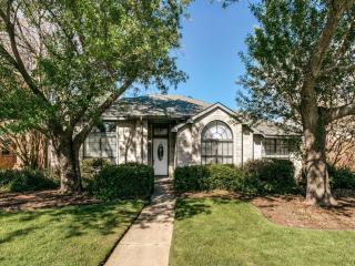 6713 Wesson Dr, Plano TX  75023-1845 exterior