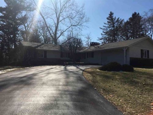 4405 Dorset Dr, Rockford, IL 61114-6114