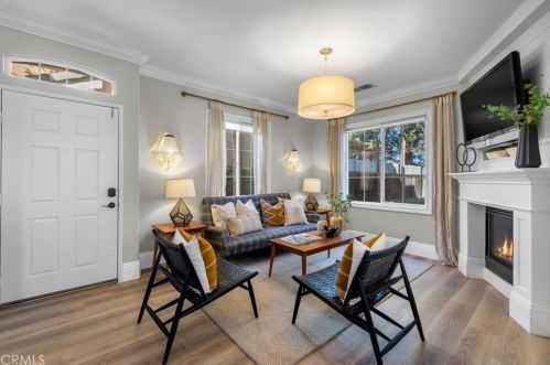 46 Danbury Ln, Irvine CA  92618-3972 exterior