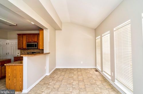 6901 Dewey Ct, Fredericksburg, VA 22407-2528