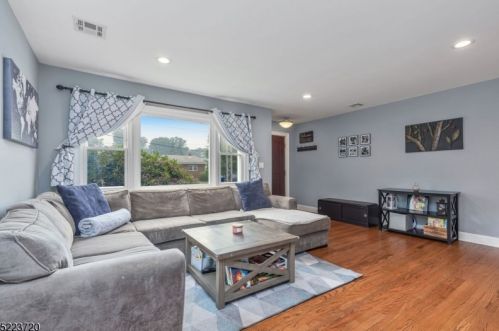 586 Ludlow Ave, Cranford, NJ 07016-3247