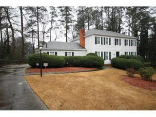 4252 Collie Ct, Lilburn, GA 30047-4029