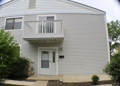 872 Cambridge Pl, Wheeling, IL 60090-2614