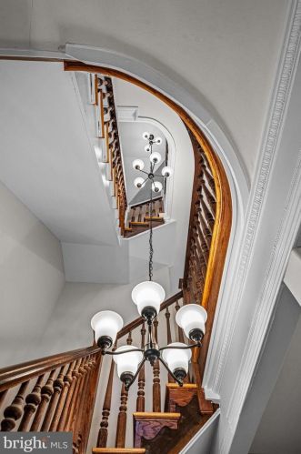 115 Washington Ave, Tavistock NJ  08033-3320 exterior