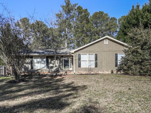 30 Simpson Dr, Kennesaw, GA 30144-1529
