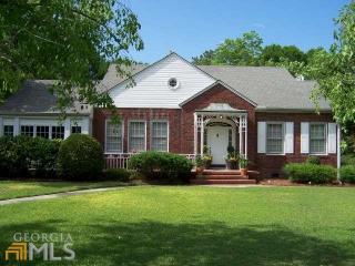 11 Kennedy St, Statesboro, GA 30458-4904