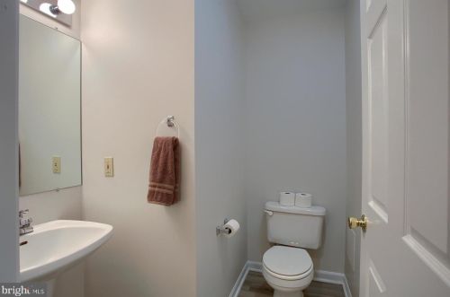 125 Partridge Cir, Carlisle PA  17013-8748 exterior