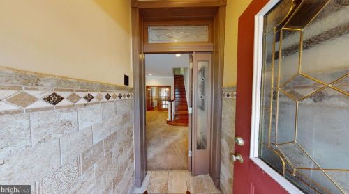 2421 12 St, Philadelphia PA 19107-5635 exterior