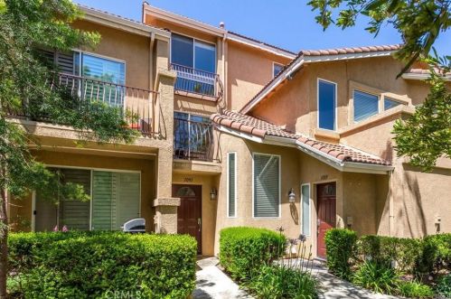 1091 Positano Ave, Anaheim CA  92808-1542 exterior