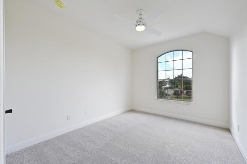 11112 Claro Vista Cv, Austin TX  78739-1917 exterior