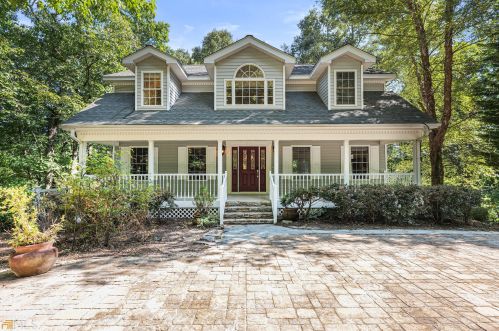 589 Potomac Dr, Tiger, GA 30576-2731