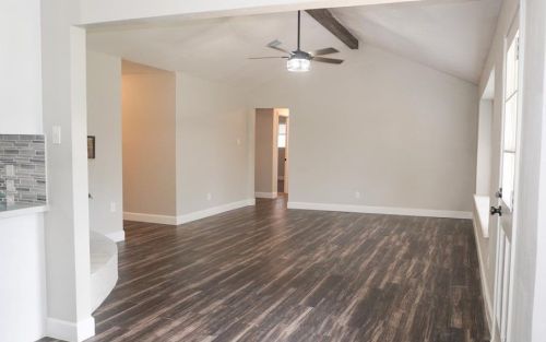 605 Regency Dr, Deer Park, TX 77536-6174