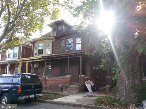 2144 Green St, Harrisburg, PA 17110-1029