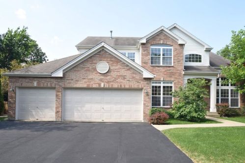 704 Snow Cap Ct, Gurnee, IL 60031-5659
