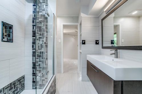 7208 Fernmeadow Dr, Dallas TX 75248-5605 exterior