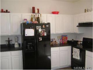 2016 Celebration Park Cir, Belleville IL  62220-3286 exterior