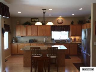 7912 Zinfandel Dr, Reno, NV 89506-2923