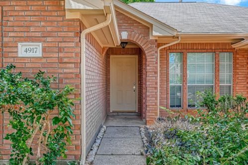 4917 Columbary Dr, Richmond TX  77471-6122 exterior