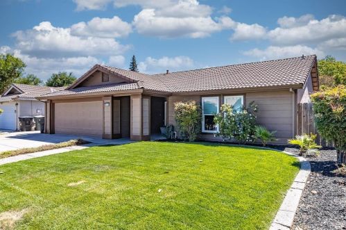 1424 July Ct, Modesto, CA 95358-6601