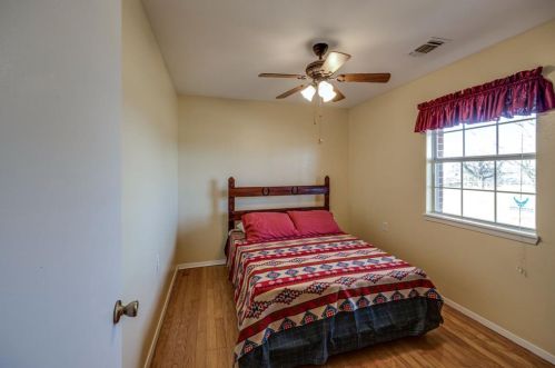 1256 Kentucky Town Rd, Whitewright TX 75491-3502 exterior