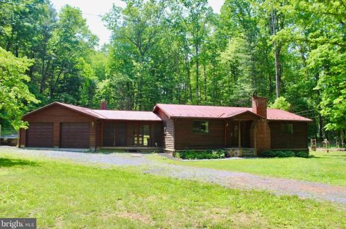 9974 Tilghman Rd, Montezuma, VA 22821-3332