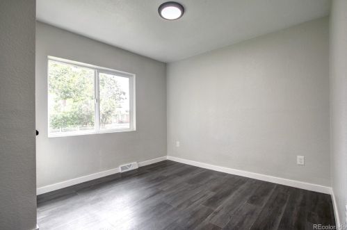 2665 Olive St, Denver CO  80207-2916 exterior